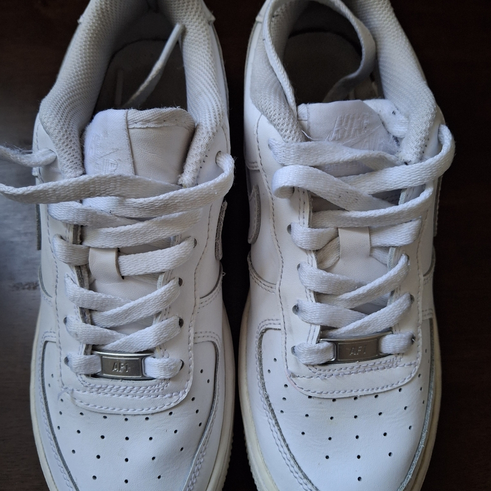 White Nike Air Force 1 Sneakers - Picture 3 of 5
